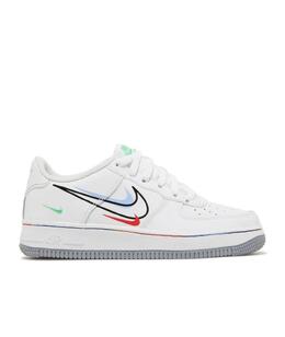 NIKE: Кроссовки 