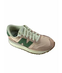 NEW BALANCE: Розовые кроссовки 