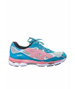 ASICS: Кроссовки 