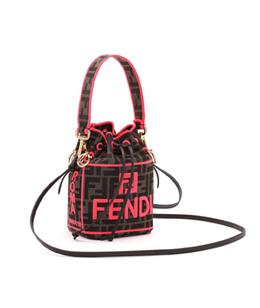 FENDI: Сумка 