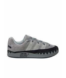 ADIDAS: Кроссовки 