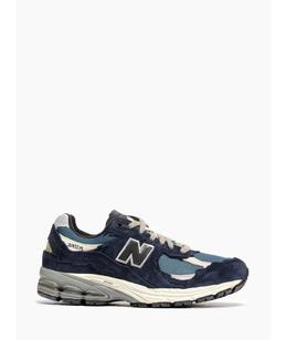 NEW BALANCE: Тёмные кроссовки 