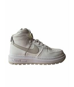 NIKE: Белые кроссовки 