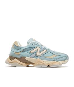 NEW BALANCE: Голубые кроссовки 