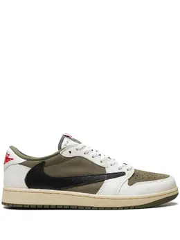 Jordan: Бежевые кроссовки  Air Jordan 1 Travis Scott