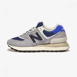 New Balance: Серые кроссовки  574