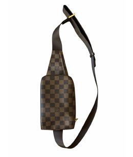 LOUIS VUITTON: Сумка 