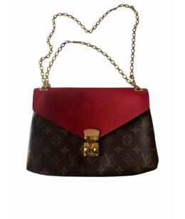 LOUIS VUITTON: Сумка 