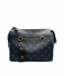 LOUIS VUITTON: Сумка 