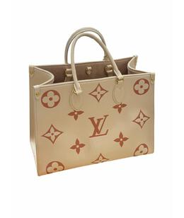 LOUIS VUITTON: Сумка 