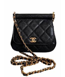 CHANEL: Клатч 