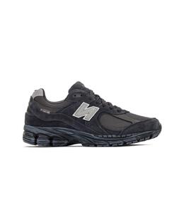 NEW BALANCE: Чёрные кроссовки 