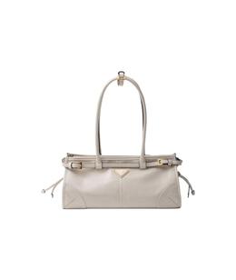 PRADA: Бежевая сумка 