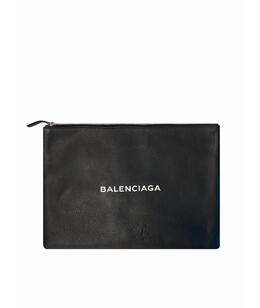 BALENCIAGA: Чёрный клатч 