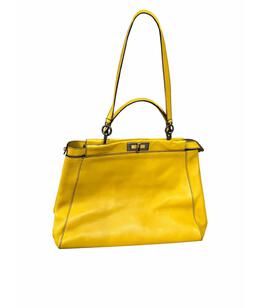 FENDI: Тёмная сумка 