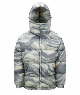 MONCLER: Пуховик 