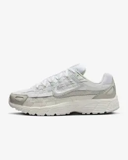 Nike: Белые кроссовки 