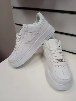 Nike: Белые кеды  Air Force 1