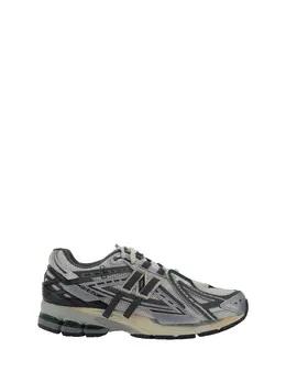 New Balance: Серебристые кроссовки 