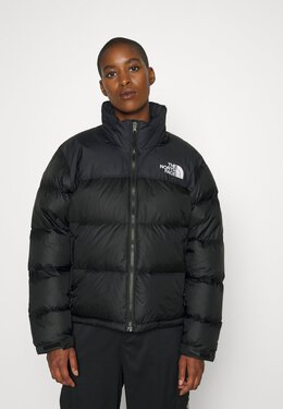 The North Face: Чёрный пуховик  Nuptse