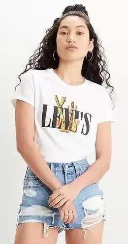 Levi's: Белая футболка 