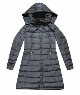 MONCLER: Пуховик 