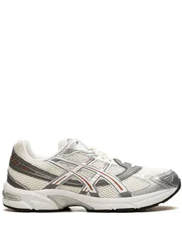 ASICS: Белые кроссовки 