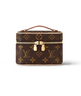 LOUIS VUITTON: Косметичка 