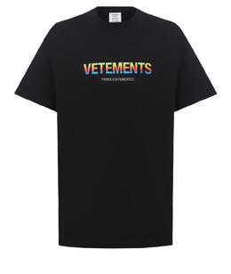 VETEMENTS: Футболка 