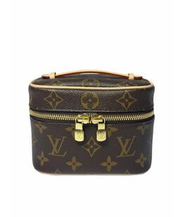 LOUIS VUITTON: Косметичка 