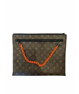 LOUIS VUITTON: Клатч 