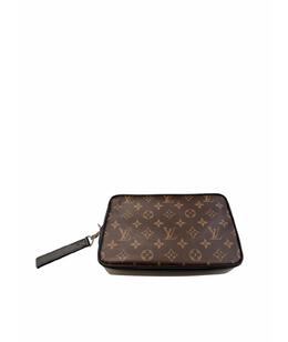 LOUIS VUITTON: Клатч 