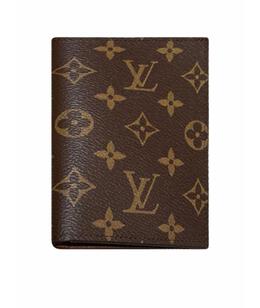 LOUIS VUITTON: Обложка 