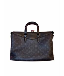 LOUIS VUITTON: Портфель 