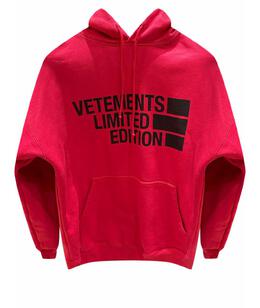 VETEMENTS: Яркая толстовка 