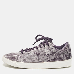 Nike: Фиолетовые кроссовки  Blazer