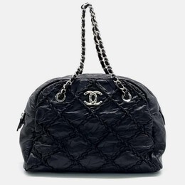 Chanel: Чёрная сумка 