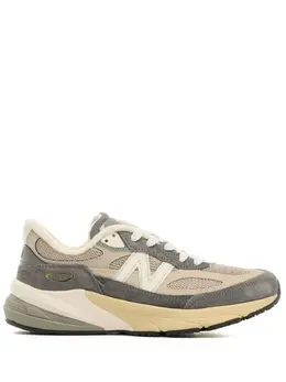 New Balance: Светлые кроссовки 