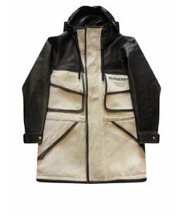 BURBERRY: Куртка 