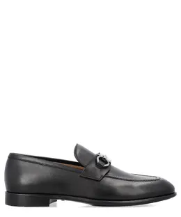 Salvatore Ferragamo: Чёрные туфли 