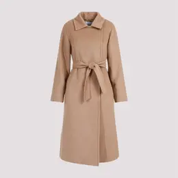 Max Mara: Чёрное пальто 