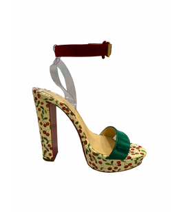 CHRISTIAN LOUBOUTIN: Босоножки 