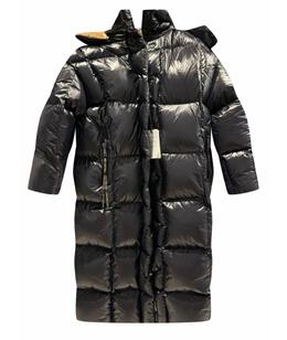 MONCLER: Длинный пуховик 