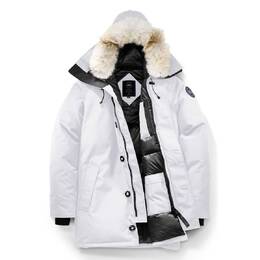 Canada Goose: Пуховик  Chateau с капюшоном