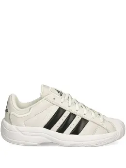 adidas: Белые кроссовки  Superstar