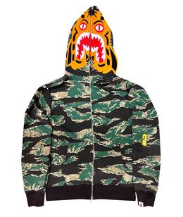 A BATHING APE: Толстовка 