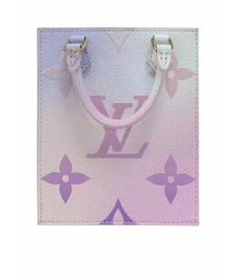 LOUIS VUITTON: Сумка 