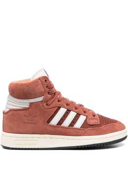 adidas: Красные кроссовки 
