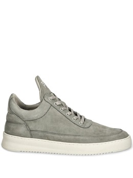 Filling Pieces: Кроссовки 