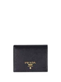 Prada: Чёрный кошелёк 